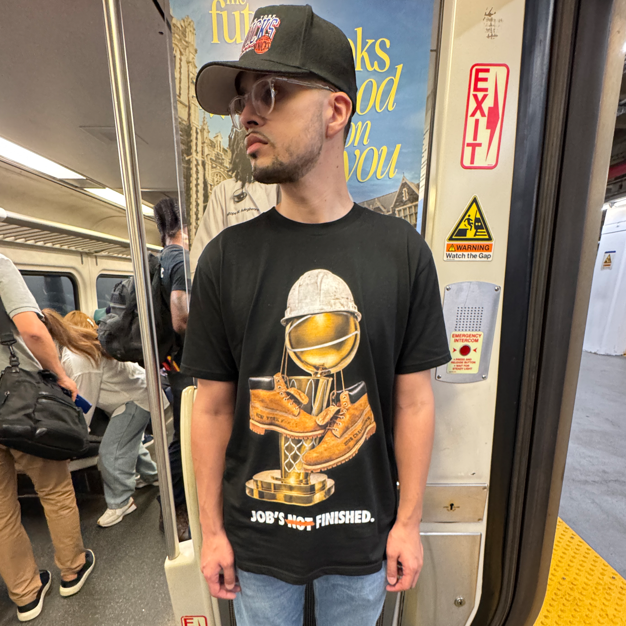 Job's Finished - NY Knicks Championship - T-Shirt - Black