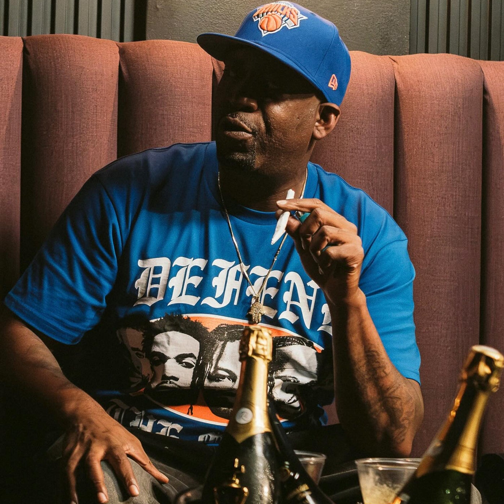 Defend The Mecca 2025 New York Knicks T-Shirt - Royal